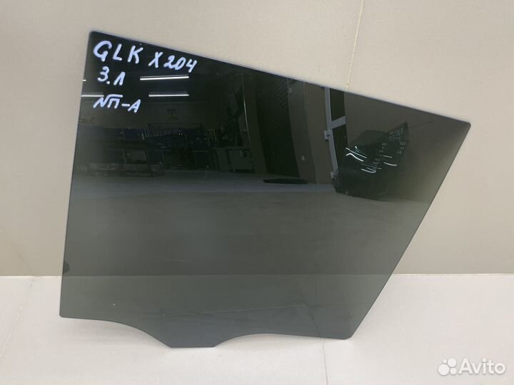 Стекло двери заднее Mercedes GLK X204