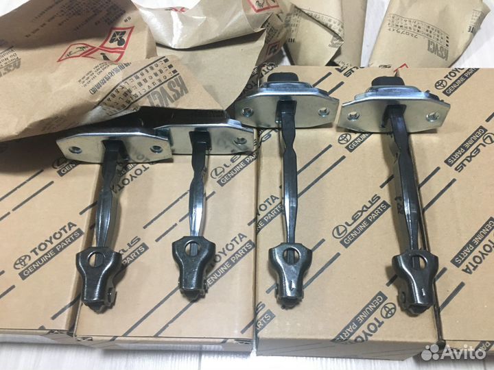 Ограничители открывания дверей Toyota Camry 40 2шт