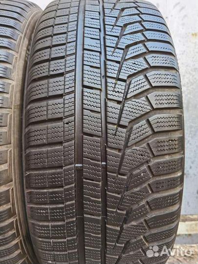 Hankook Winter I'Cept Evo2 W320 235/55 R17 99H