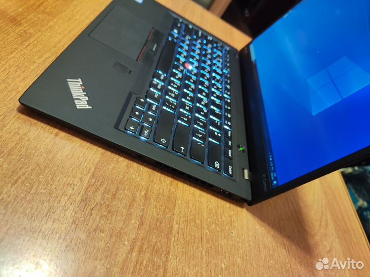 Ноутбук lenovo thinkpad X1 carbon gen 5 (8/512)