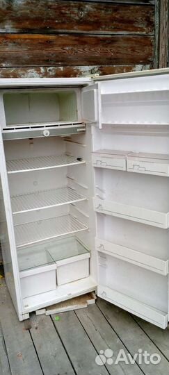 Холодильник бу