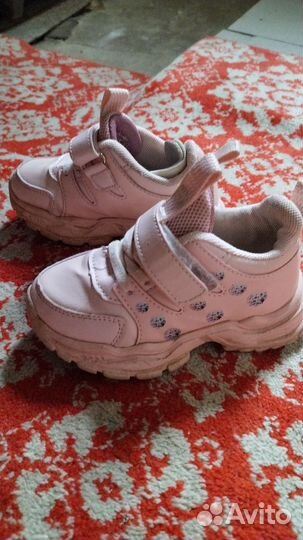 Кроссовки для девочки 22-27