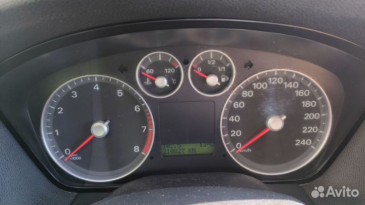 Ford Focus 2.0 МТ, 2005, 210 827 км