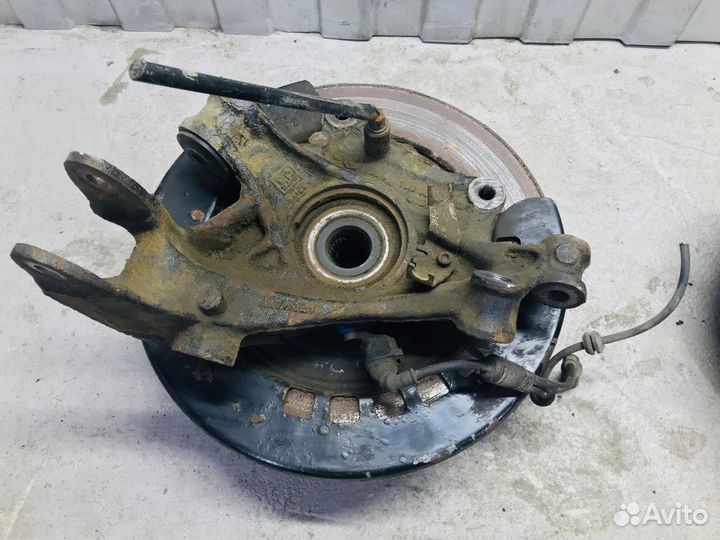 Кулак поворотный задний Porsche Cayenne 955