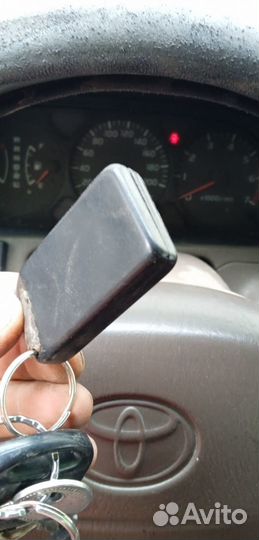 Вскрытие авто / Открыть машину без ключа / Дверь