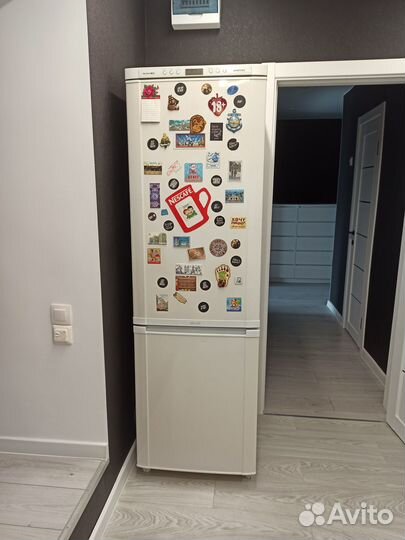 Холодильник Samsung (No Frost)