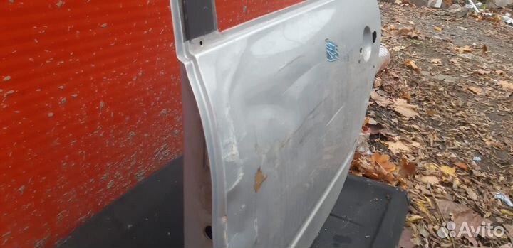Дверь задняя левая на LADA granta