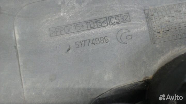 Корпус воздушного фильтра Fiat Panda, 2010