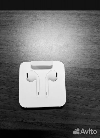 Наушники apple earpods lightning