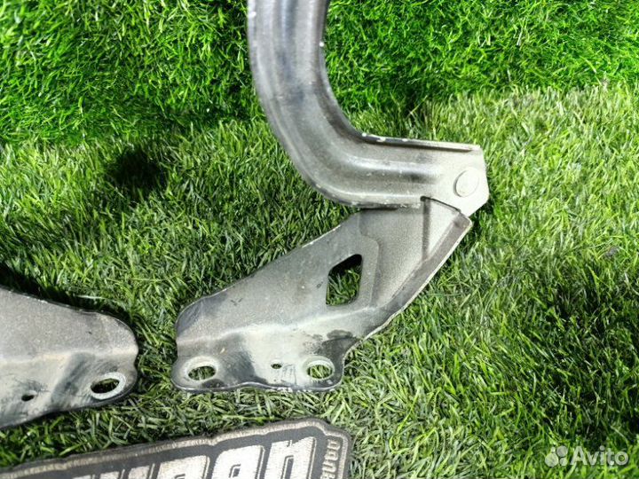 Петля капота Hyundai Accent RB D4FB 2013