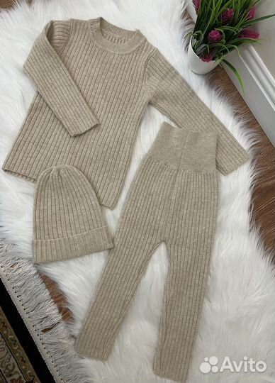 Теплый детский костюм 90