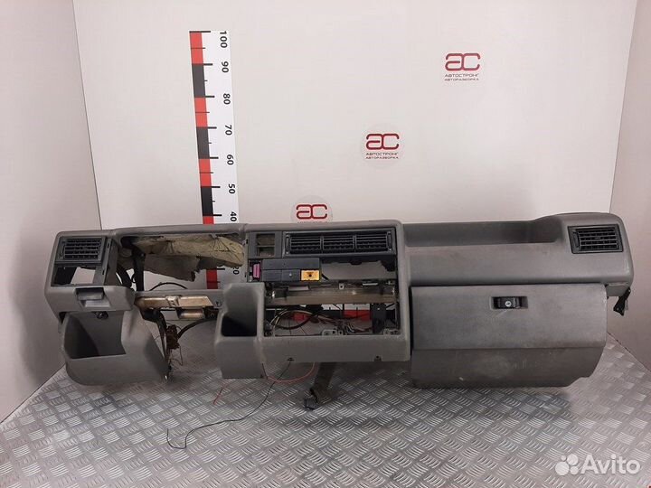 Торпедо для Volkswagen Transporter (T4)