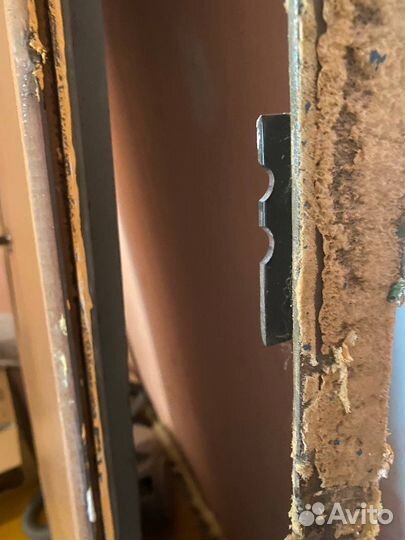 Металлическая дверь 860 бу