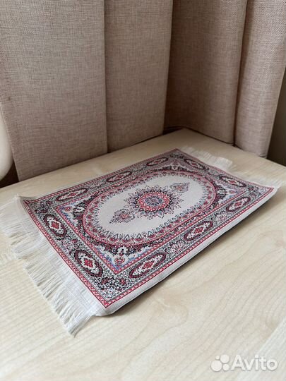 Плетеный коврик