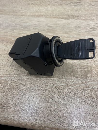 Замок зажигания Mercedes Benz W210