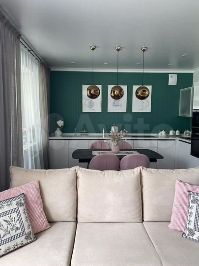 2-к. квартира, 53,2 м², 1/10 эт.