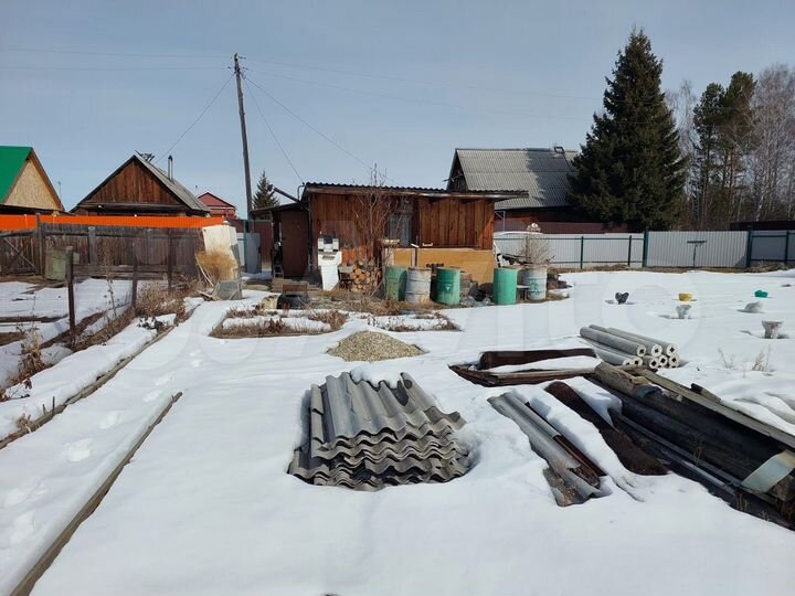 Дача 18 м² на участке 6 сот.