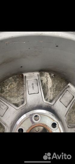 Диски на cadillac escalade r22