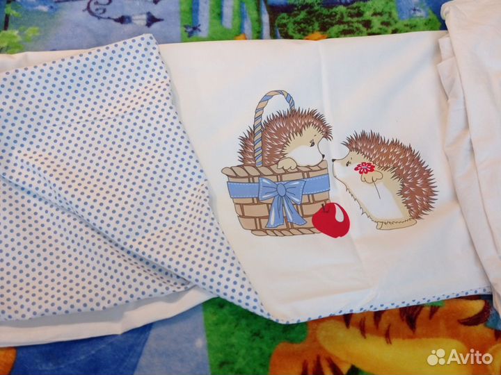 Комплект постельного белья в детскую кроватку