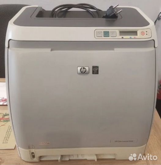Цветной лазерный принтер hp Color Lazer Jet 2605