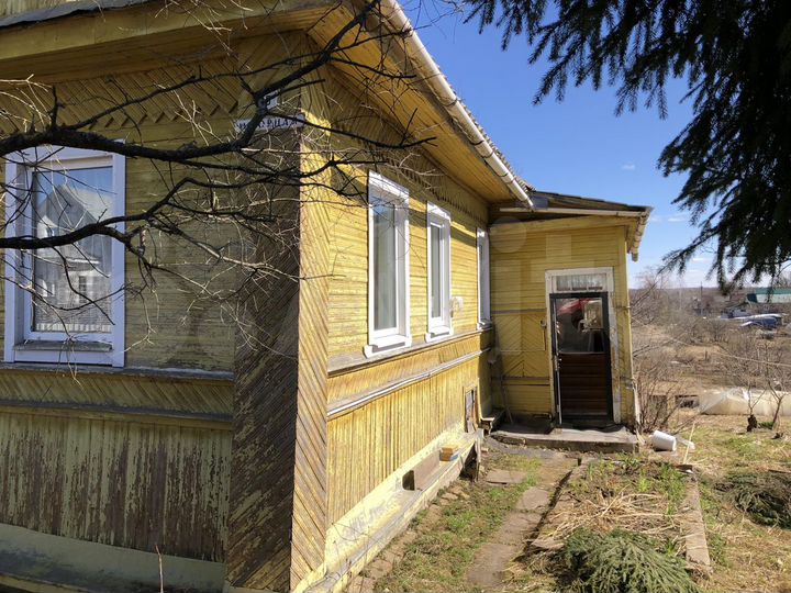 Дом 49,7 м² на участке 16 сот.