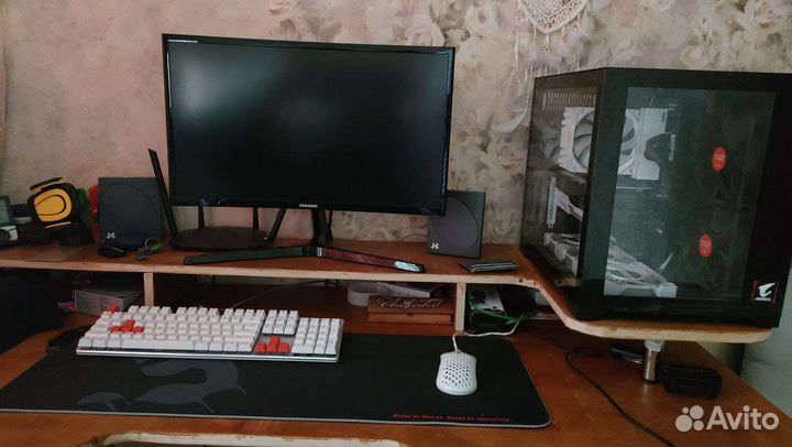 Игровой компьютер в сборе