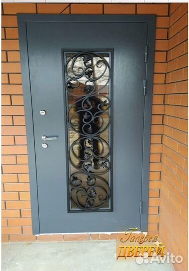 Дверь входная металлическая с терморазрывом