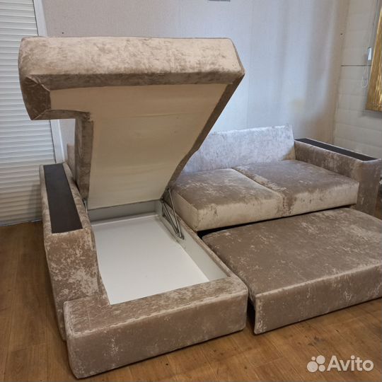 Угловой диван