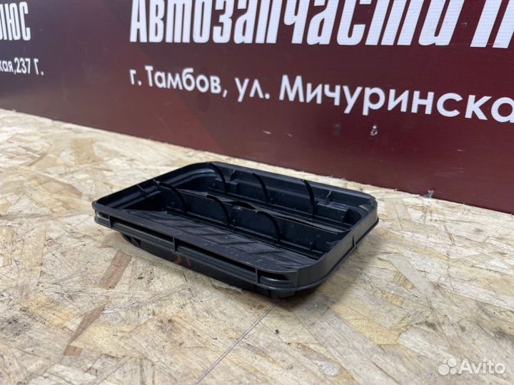 Дефлектор воздушный Renault Logan