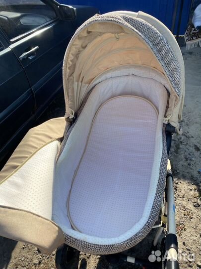 Прогулочная коляска 2 в 1