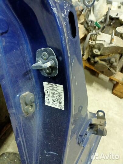 Nissan Tiida C11 перед. левая часть порога