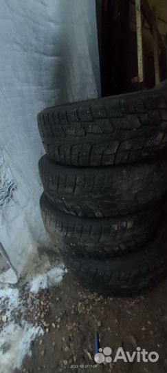 Hankook Winter I'Pike 235/65 R16C