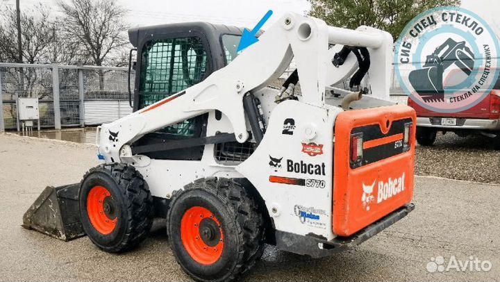 Стекло заднее без отверстий Bobcat Бобкэт