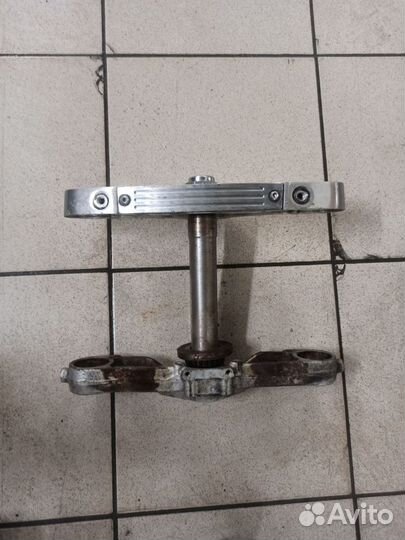 Траверсы вилки Kawasaki Vulcan VN 1500 FI Nomad