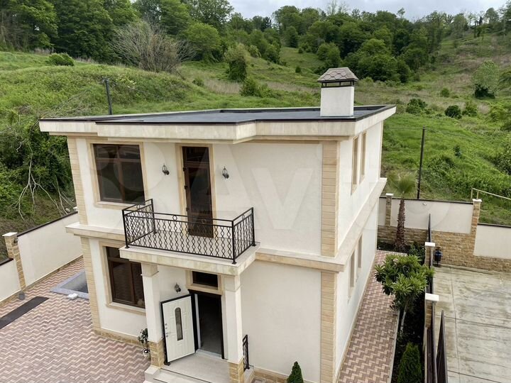 Коттедж 160 м² на участке 4 сот.