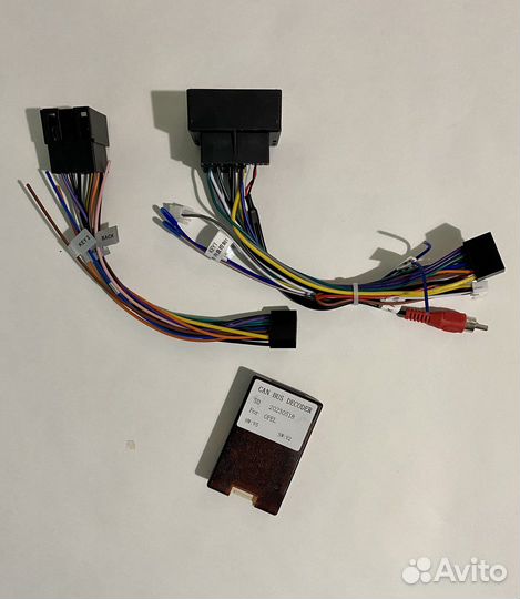 Canbus адаптер с разьемом для Opel.Новый