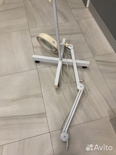 Лампа лупа напольная, модель 8608-D