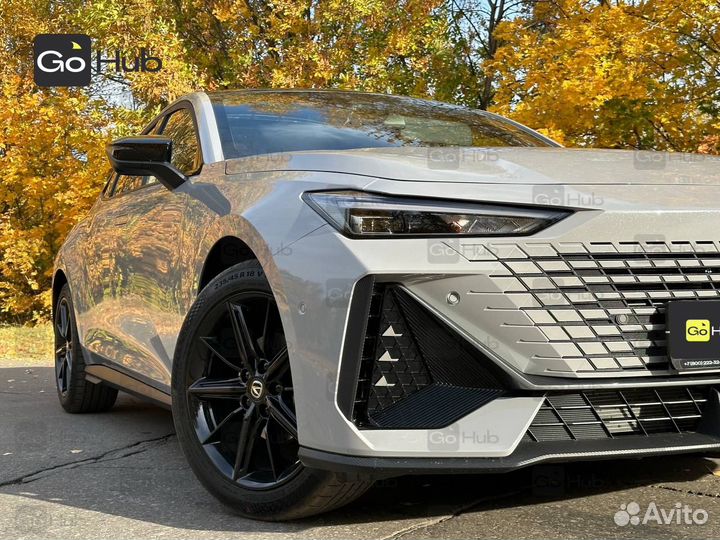 Аренда автомобиля Changan UNI-V