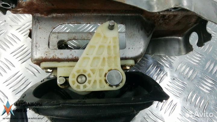 Кулиса Hyundai Santa Fe 2 (CM) 2005