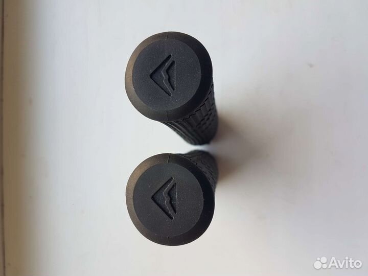 Грипсы для велосипеда