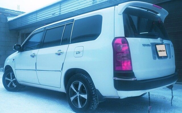 Toyota Succeed: фото из отзыва
