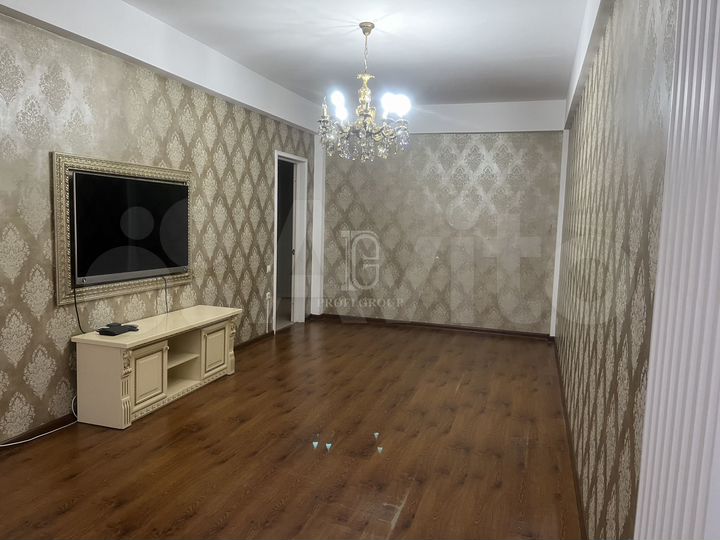 3-к. квартира, 112 м², 3/5 эт.