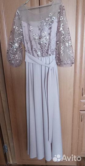 Вечернее платье