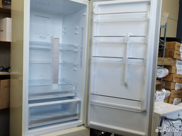 Weissgauff WRK 2000 D Full NoFrost Inverter Beige