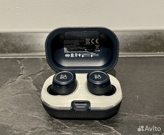 Беспроводные наушники Bang & Olufsen Beoplay