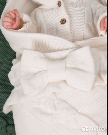 Зимний комбинезон для девочки