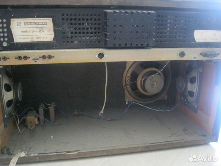Радиола Мелодия-102