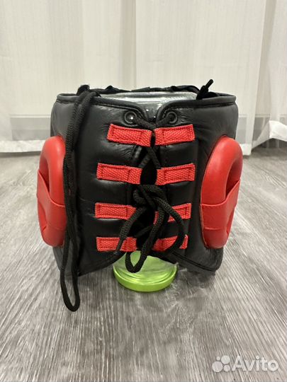 Боксерский шлем adidas