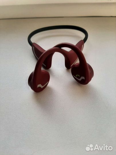 Беспроводные наушники с костной проводимостью