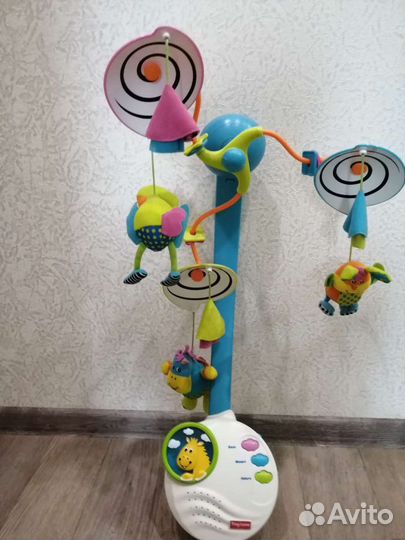 Мобиль на кроватку tiny love